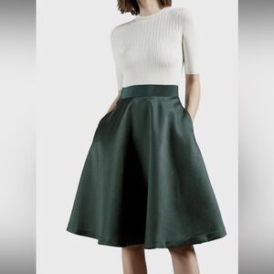 Elegant Ted Baker Dress with Pockets